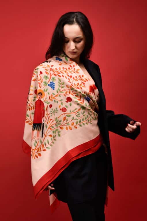 Pirosmani natural wool shawl - Image 4