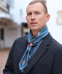 Alternative view of Horse & Wind Man´s scarf